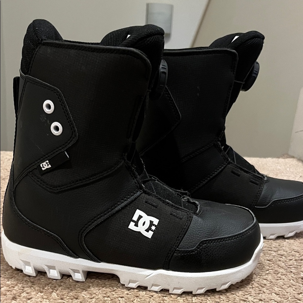 DC Kids Black and White Snow Boots